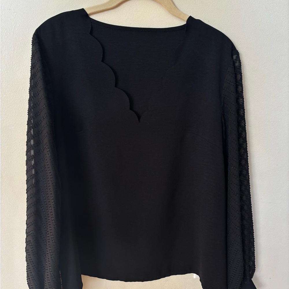 Elegant Black Scalloped Women's Top
